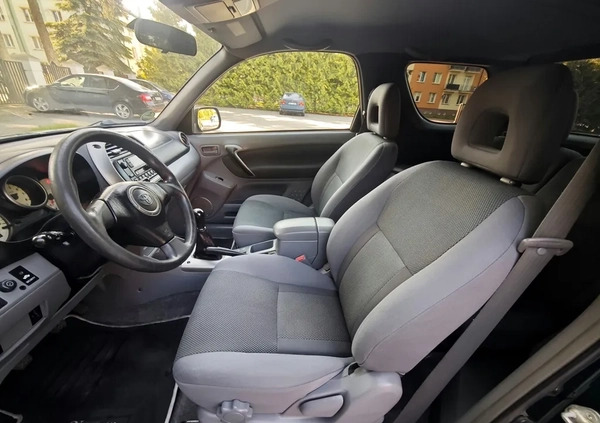 Toyota RAV4 cena 19900 przebieg: 248000, rok produkcji 2002 z Wągrowiec małe 529